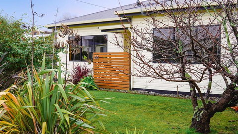 Room @ 88 - Phillip Island Accommodation 0