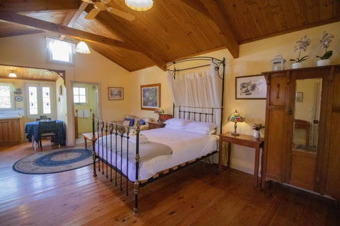 Rose Petal Cottage - Phillip Island Accommodation 2