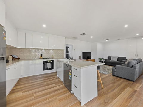 Rosella Retreat - Phillip Island Accommodation 1