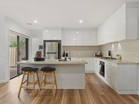 Rosella Retreat - Phillip Island Accommodation 3