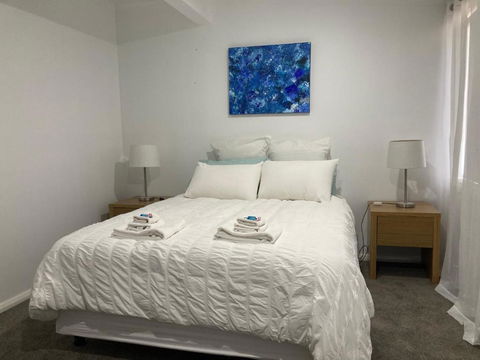 Rosewhite House - Phillip Island Accommodation 3