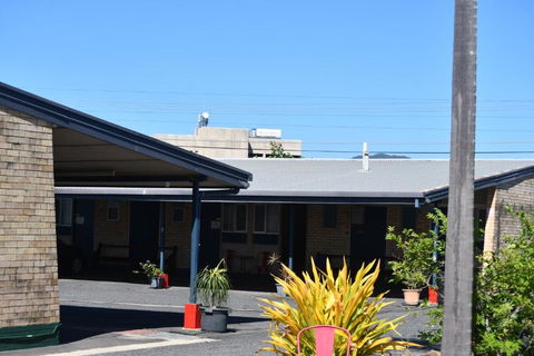 Royal Residences Rockhampton - Phillip Island Accommodation 3