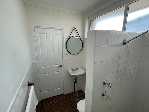 Royal Hotel Motel Scone - Phillip Island Accommodation 3