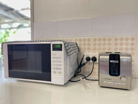 Runaway Bay Family Haven With 4beds - Phillip Island Accommodation 1