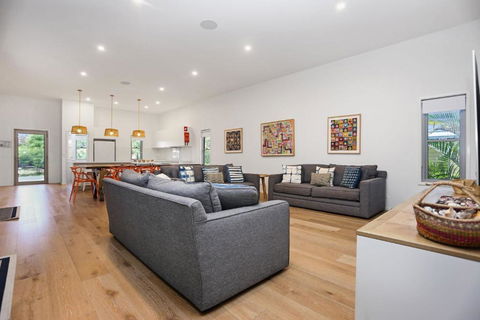 Russell Street Retreat - Phillip Island Accommodation 0