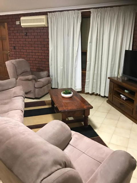 SA House - Phillip Island Accommodation 3