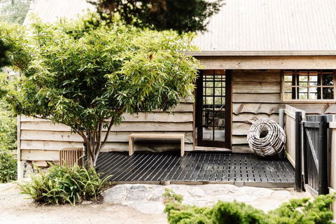 SABI Award Winning Designer Cabin - Phillip Island Accommodation 3