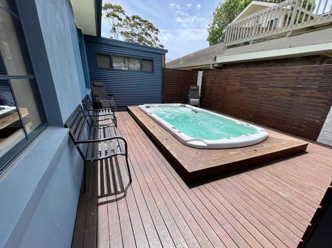 Sails To Sea - 4 Bedroom Pet Friendly Private Pool - Phillip Island Accommodation 0