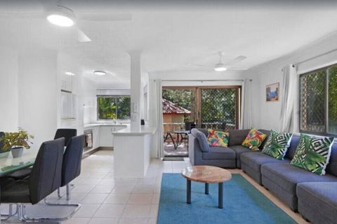 Salerno - Hosted By Burleigh Letting - Phillip Island Accommodation 0