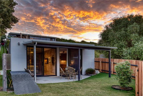 SALT Luxury Couples Bungalow - Phillip Island Accommodation 1