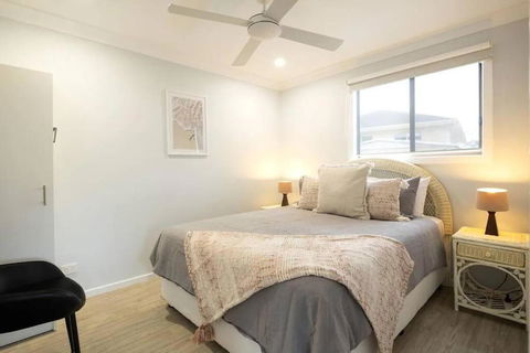 Salty Vibes - Phillip Island Accommodation 0