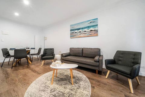 Sand And Serenity - Phillip Island Accommodation 1