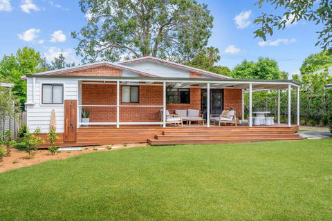 Sandalwood At Huskisson - Phillip Island Accommodation 2