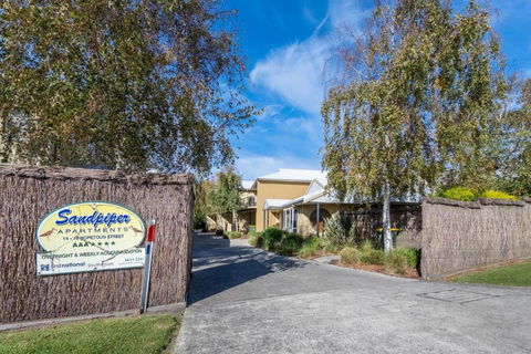 Sandpiper 5 - Close To Town And Beach - Phillip Island Accommodation 1