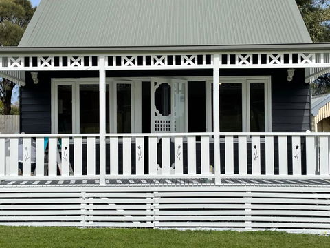 Sandpiper - Charming Beach Villa - Phillip Island Accommodation 0