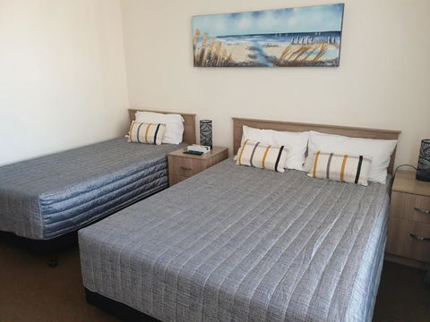 Sandpiper Motel Ulladulla - Phillip Island Accommodation 1