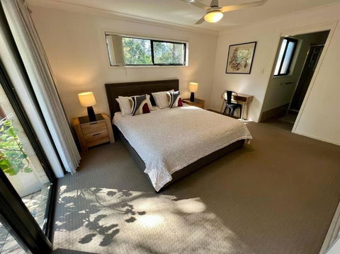 Sandstone Point Sleeps 10, 4-bedroom Home - Phillip Island Accommodation 3