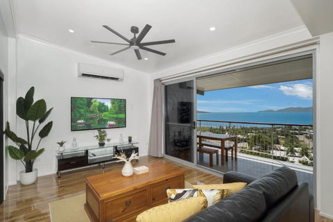 SEA-Renity On Castle Hill - Phillip Island Accommodation 1