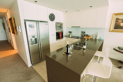 SEABREEZE At Victor Harbor - Phillip Island Accommodation 2