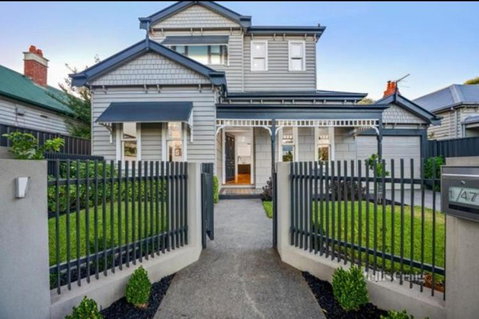 Spacious Room With Ensuite Next To Coburg Station, Non Smoking House - Phillip Island Accommodation 0