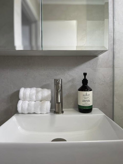 Sunshine Retreat Modern 3BR Haven - Phillip Island Accommodation 3