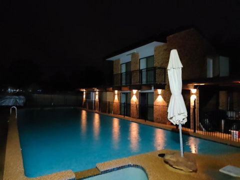 T&V Suites - Phillip Island Accommodation 2