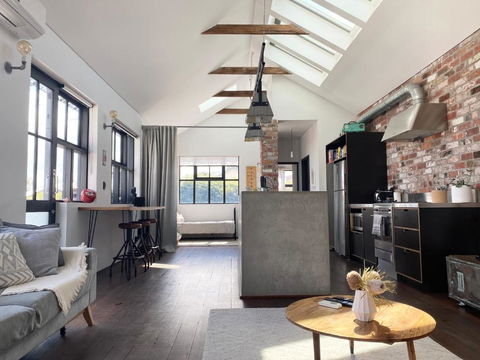 T H E L O F T - Stunning Private Apartment - Phillip Island Accommodation 2
