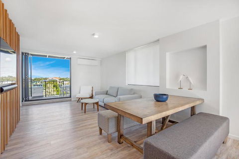 TARA5- UNWIND IN LUXURY - Phillip Island Accommodation 0