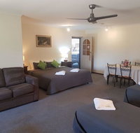 Beachport Motor Inn - Phillip Island Accommodation