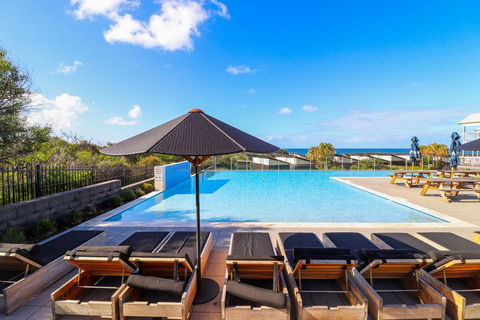 Beachside Oasis - Phillip Island Accommodation 2