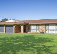 Beachway - beach access at end of street - Phillip Island Accommodation