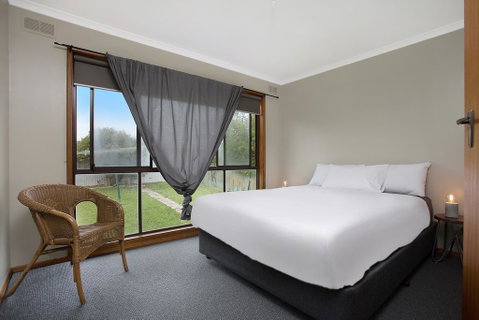 Beacon Point House - Phillip Island Accommodation 3