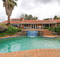 Beautiful Resort Retreat Villa in the Yarra Valley - Entertainer's delight