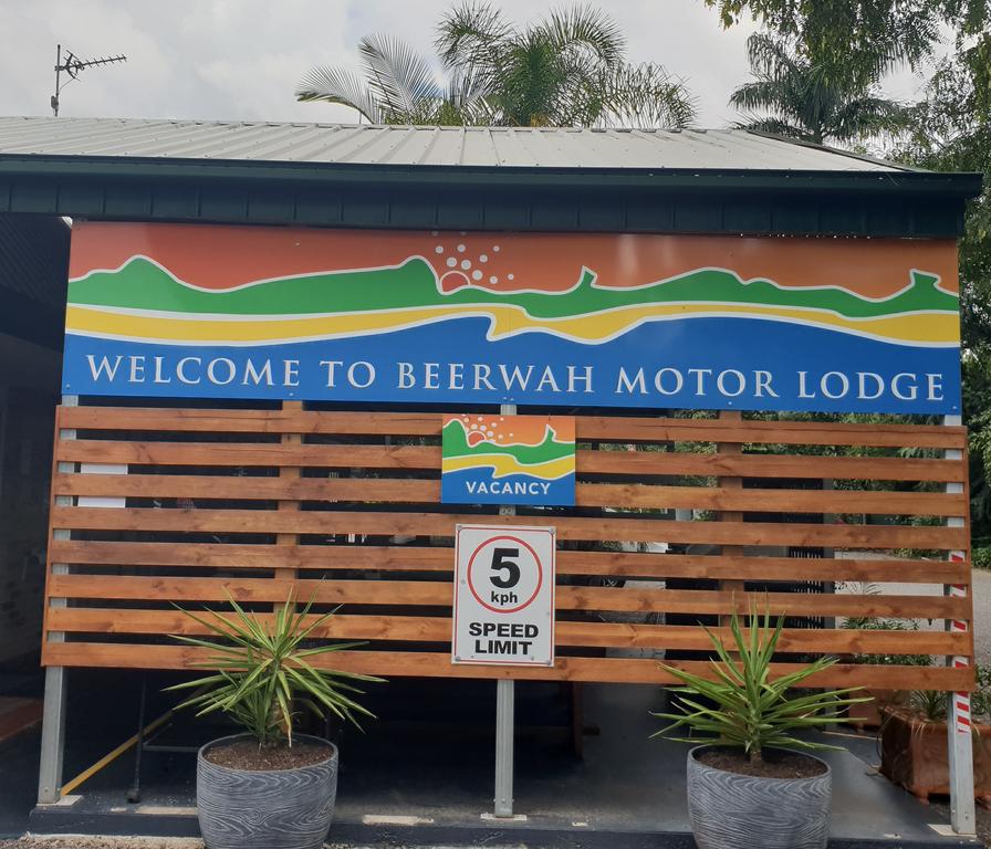 Landsborough QLD Phillip Island Accommodation