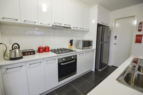 Beischer Apt B - Phillip Island Accommodation 2