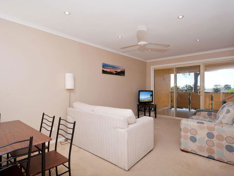 Bellima Beach House', 9 Jackson Close - Huge Duplex With Air Con And Fabulous Views - Phillip Island Accommodation 3