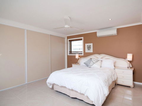 Bellima Beach House', 9 Jackson Close - Huge Duplex With Air Con And Fabulous Views - Phillip Island Accommodation 1