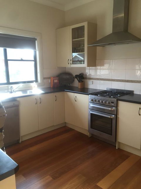 Bennett House Horsham - Phillip Island Accommodation 3