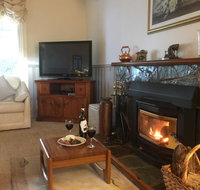 Bessie's Cottage - Phillip Island Accommodation