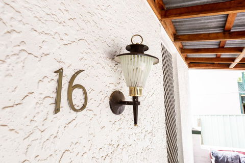 Best Central House - SLEEPS 11 !! - Phillip Island Accommodation 1
