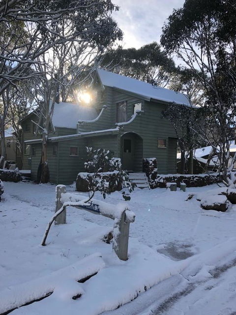 Bindi - Alpine Getaways's Chalet At Tower Rd - Phillip Island Accommodation 3