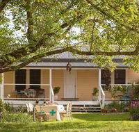 Bird House - Phillip Island Accommodation