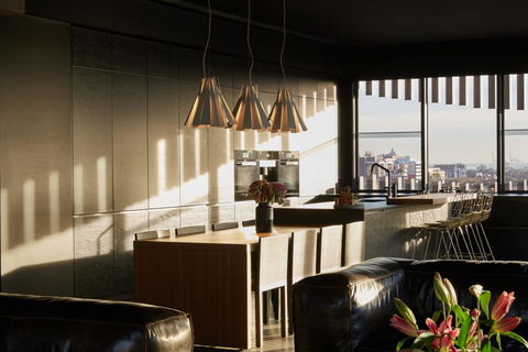Birdcage Penthouse Luxury Melbourne Ultra Modern Industrial Chic - Phillip Island Accommodation 3