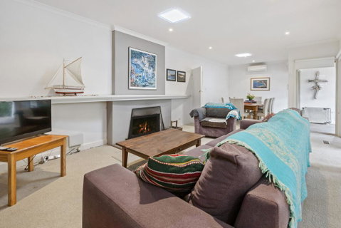 BIRDSONG - MORNINGTON - Phillip Island Accommodation 2