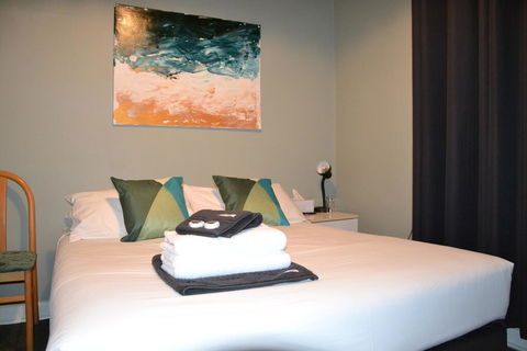 Black Diamond Lodge - Phillip Island Accommodation 3