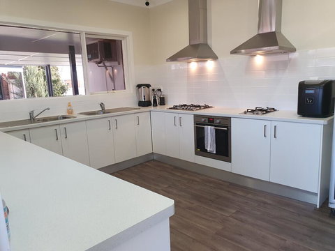 Black Sheep Motel Goulburn - Phillip Island Accommodation 1