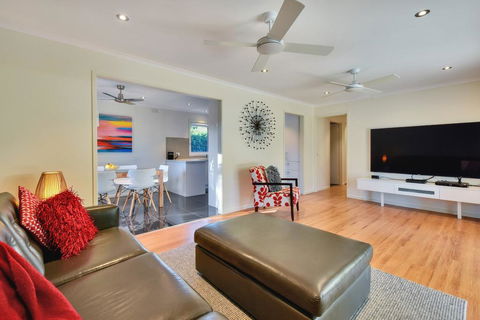 Blairgowrie Contemporary Beach Retreat - Phillip Island Accommodation 1