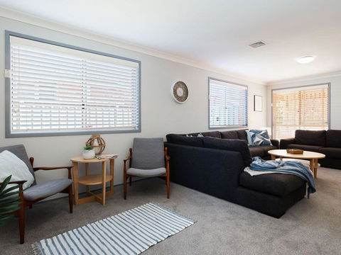 Blue Bay, 83a Rocky Point Road - Foxtel & Air Conditioning Downstairs - Phillip Island Accommodation 1