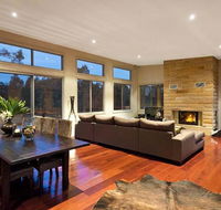 Blue Cliff Retreat - Phillip Island Accommodation