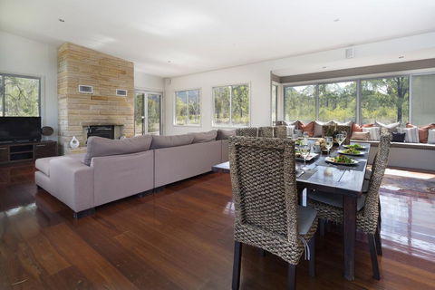 Blue Cliff Retreat - Phillip Island Accommodation 2